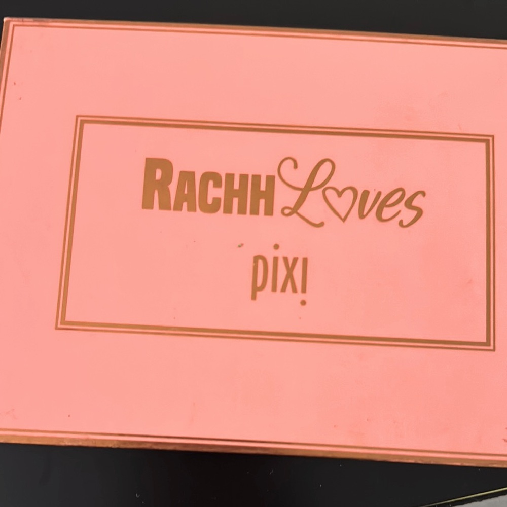 Pixi + RachhLoves Glow Highlight Palette (